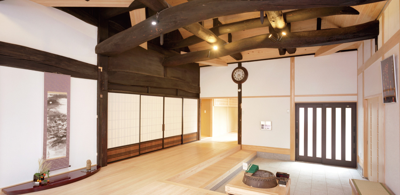 伝統構法で愛知県・岐阜県の古民家を耐震補強。夢と快適を叶えるきめ細やかな古民家再生の設計。寺院の設計も手掛ける設計事務所です。